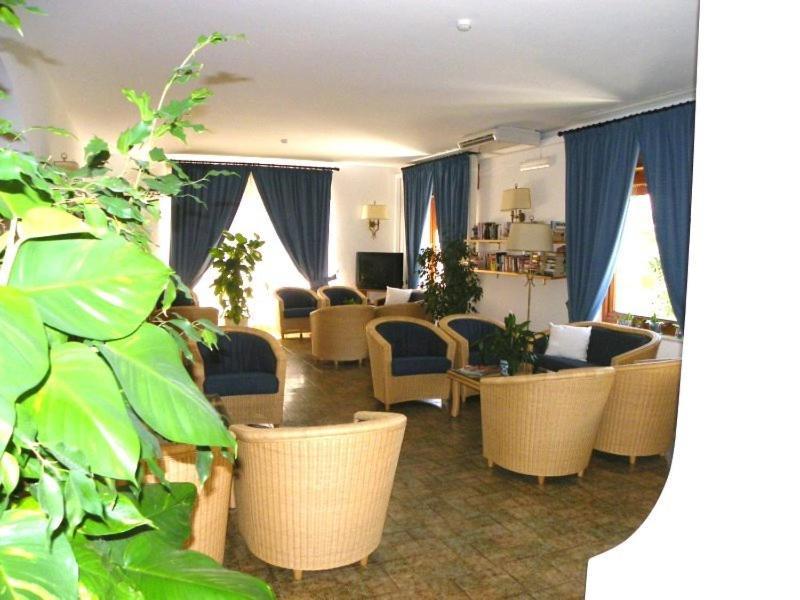 Hotel La Playa 3*