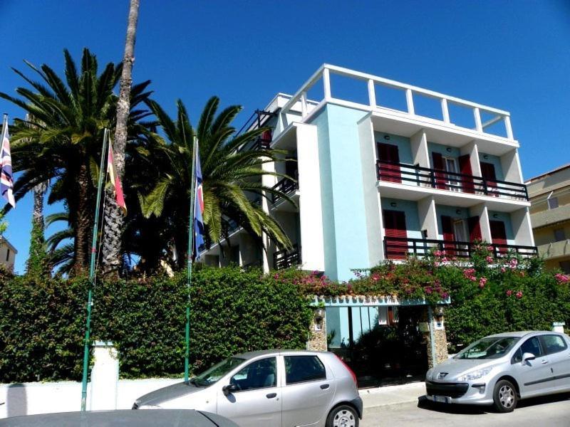 Hotel La Playa 3*